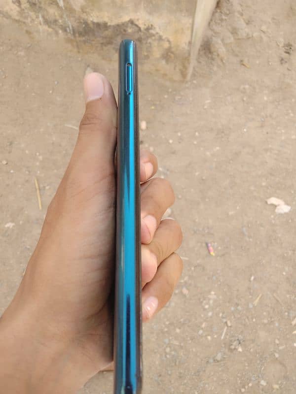 Dcode bold 4
