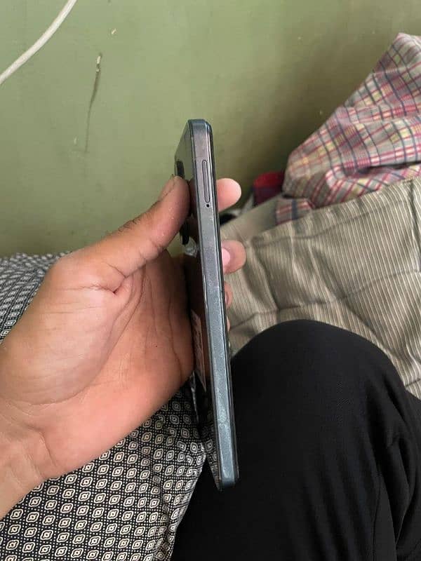 techno spark go 2024 ,4gb ,64gb 7