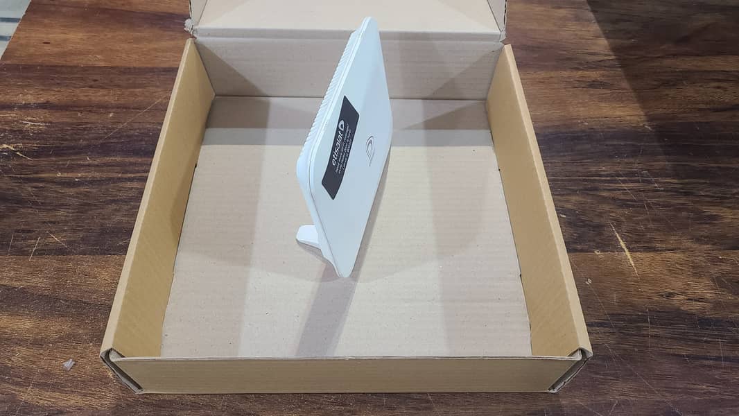 Etisalat S3 AC 2100 Dual Band Wireless Gigabit Router (Renewed) 12
