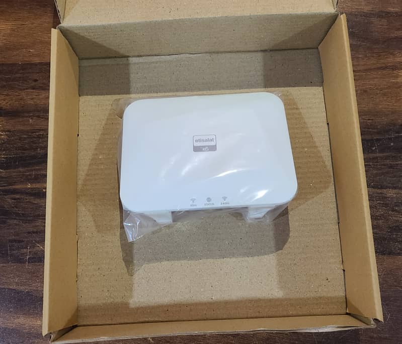 Etisalat S3 AC 2100 Dual Band Wireless Gigabit Router (Renewed) 16