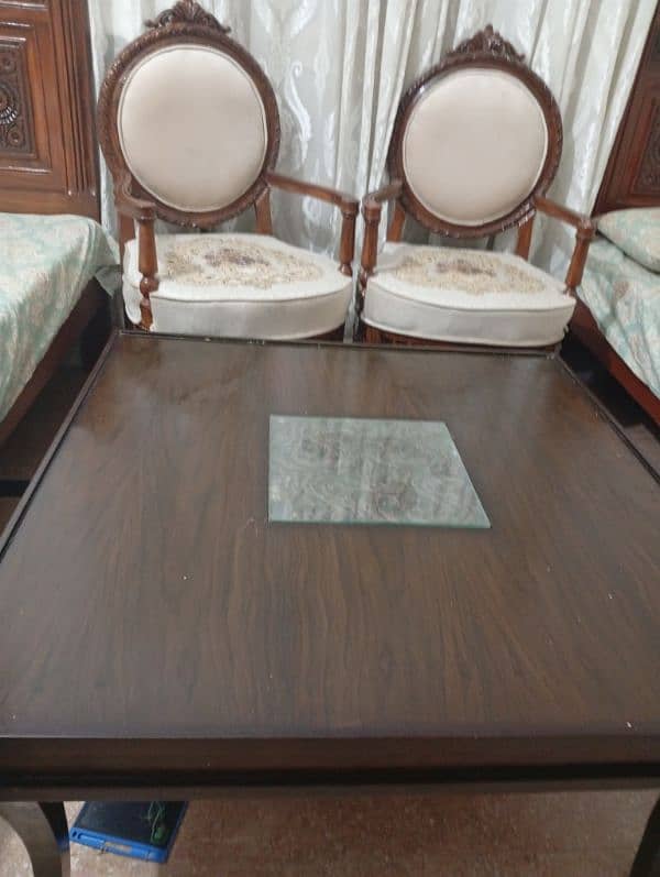 set of center tables for sale. . . 0