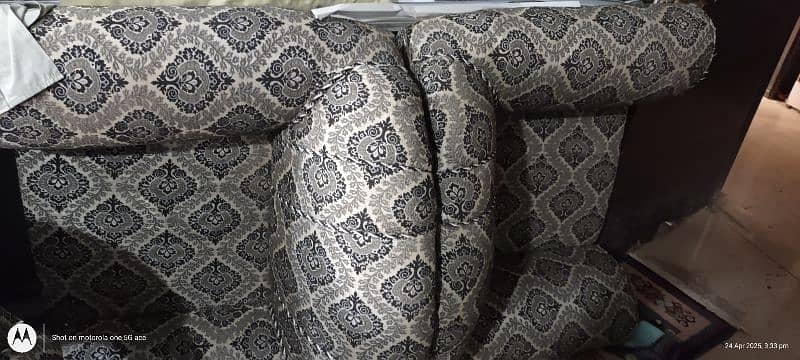 5seater sofa set for sell garden jubilee Chowk Karachi 03057275503 1