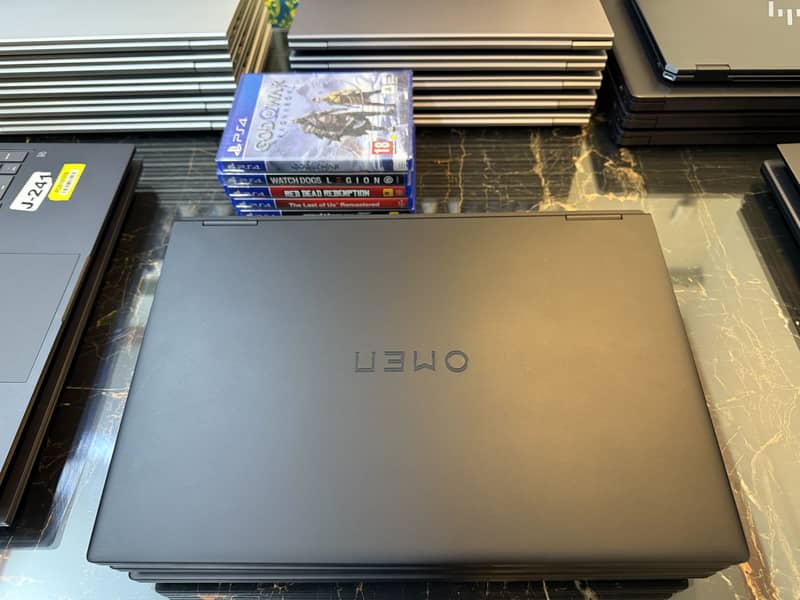 HP Omen 16 Core i9 13900HX 13th Gen 32CPUs RTX 4060 8GB 2K 240Hz 2