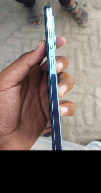 Tecno spark 20 scratch less only 10 month used 2 month warranty 7