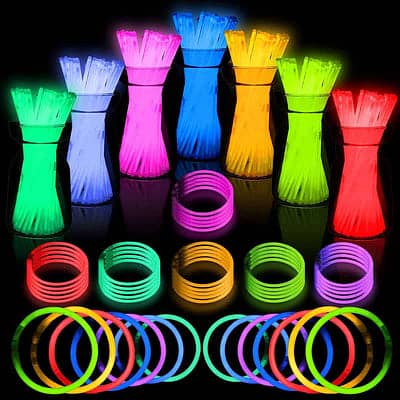 MULTICOLOR GLOW IN THE DARK STICKS - 50 Pcs 3