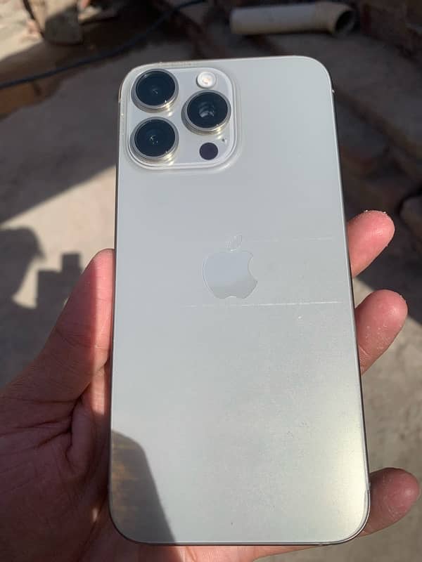 iPhone 15 pro max natural titanium 256 Gb foctry unlock 0
