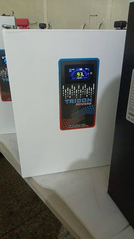 lithium batteries available 51.2v-100ah 0