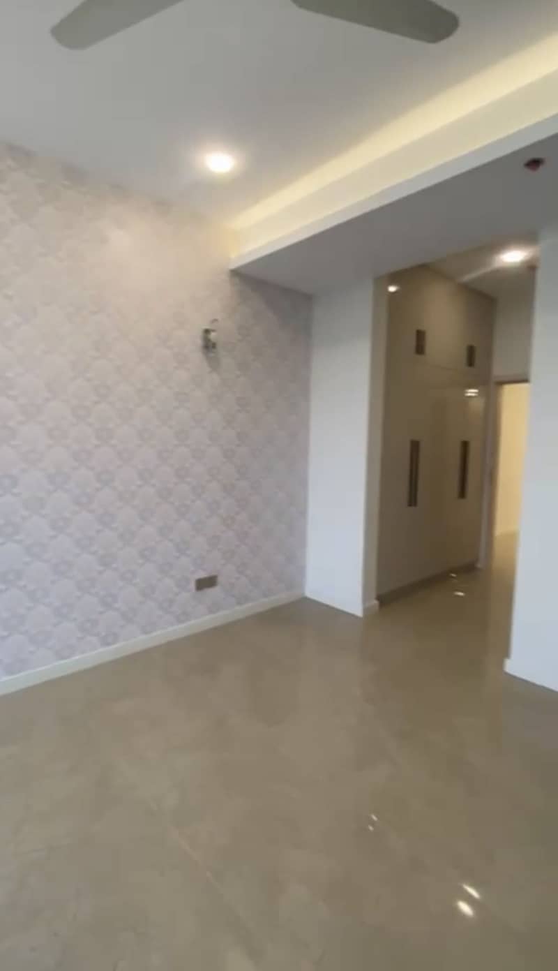 GULBERG ISLAMABAD LAKE VIEW APARTMENTS Available On Easy Installments READY TO MOVE 4
