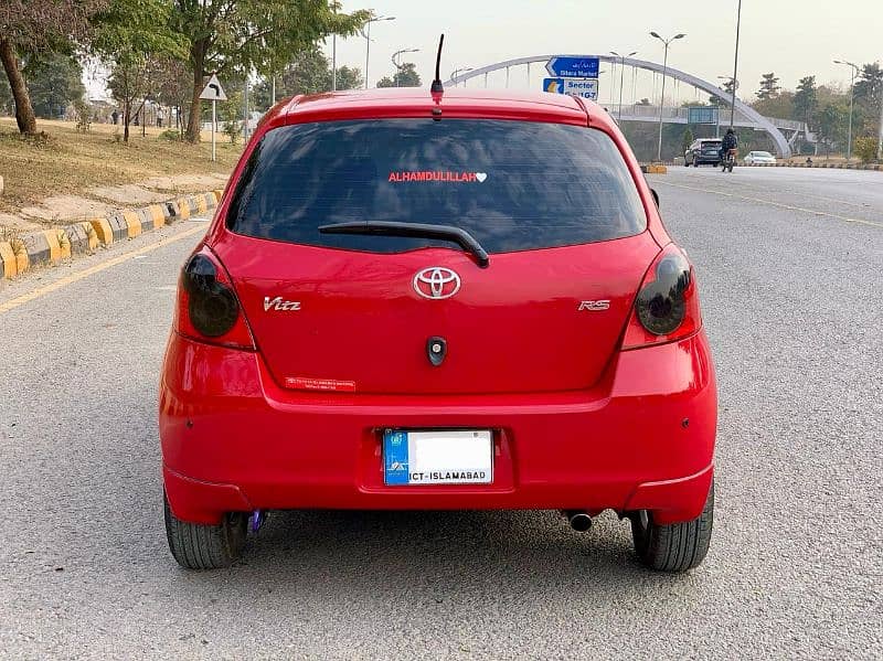Toyota Vitz 2006 1