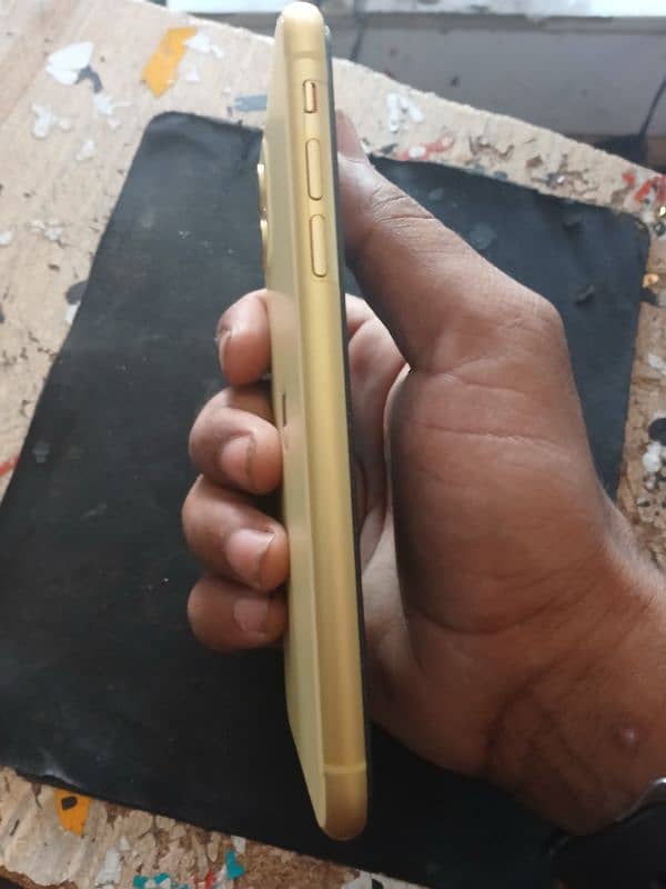 Iphone 11  pta proved 128gb 3