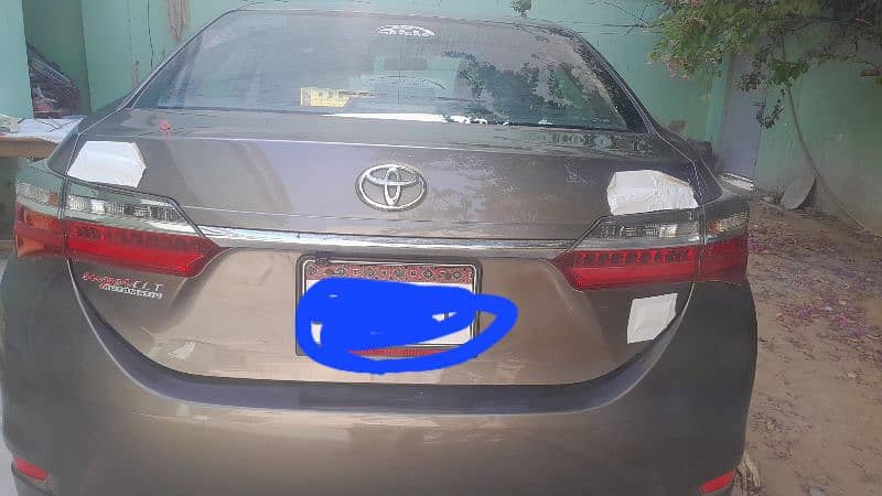 Toyota corolla gli 2018 1