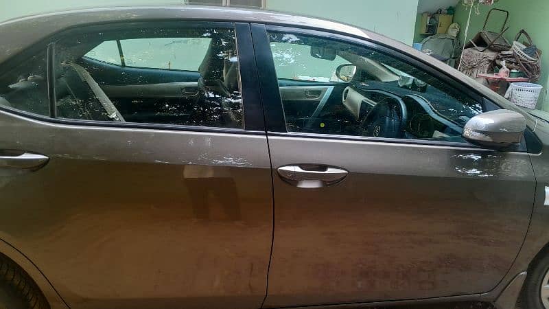 Toyota corolla gli 2018 4