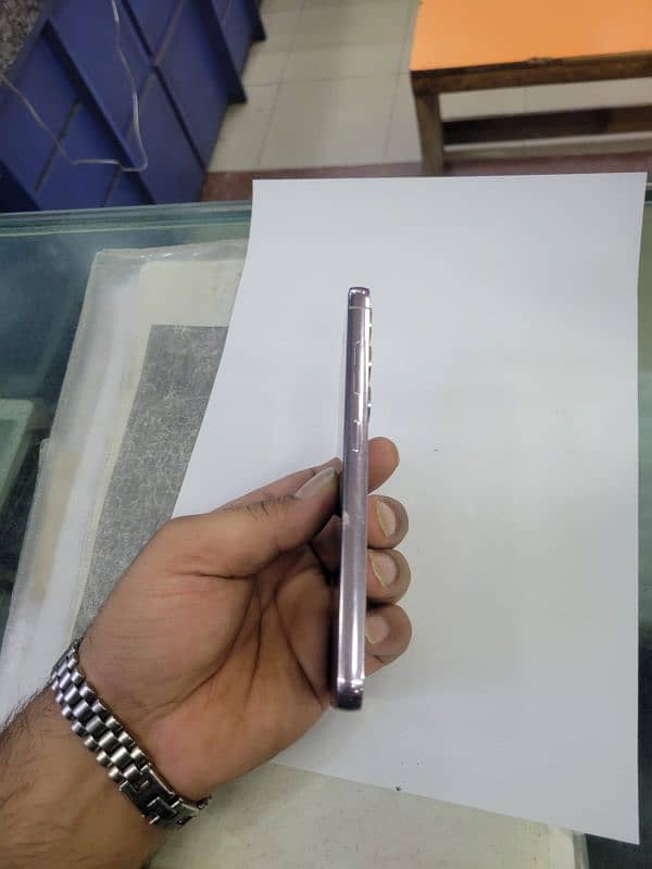 Condition 9/10 used with super fast charger 4