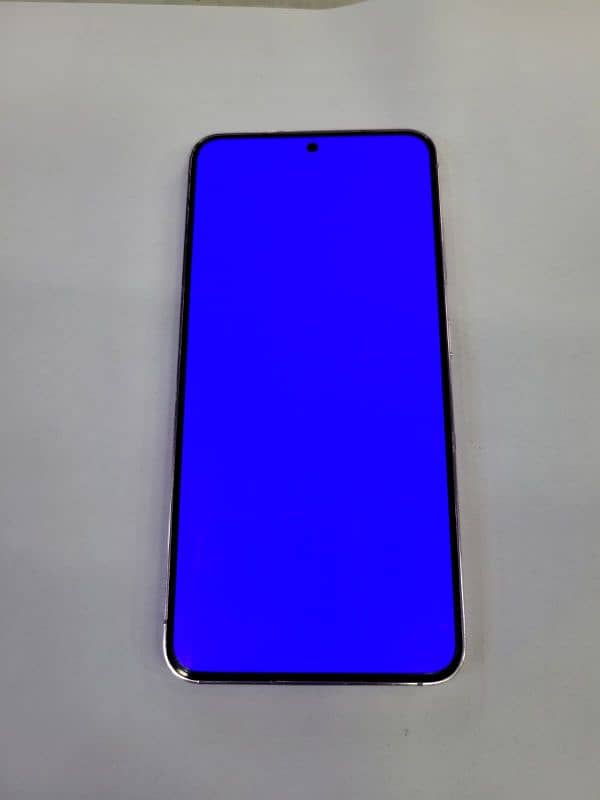 Condition 9/10 used with super fast charger 12