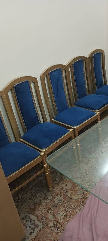 8 Seater dining table 4