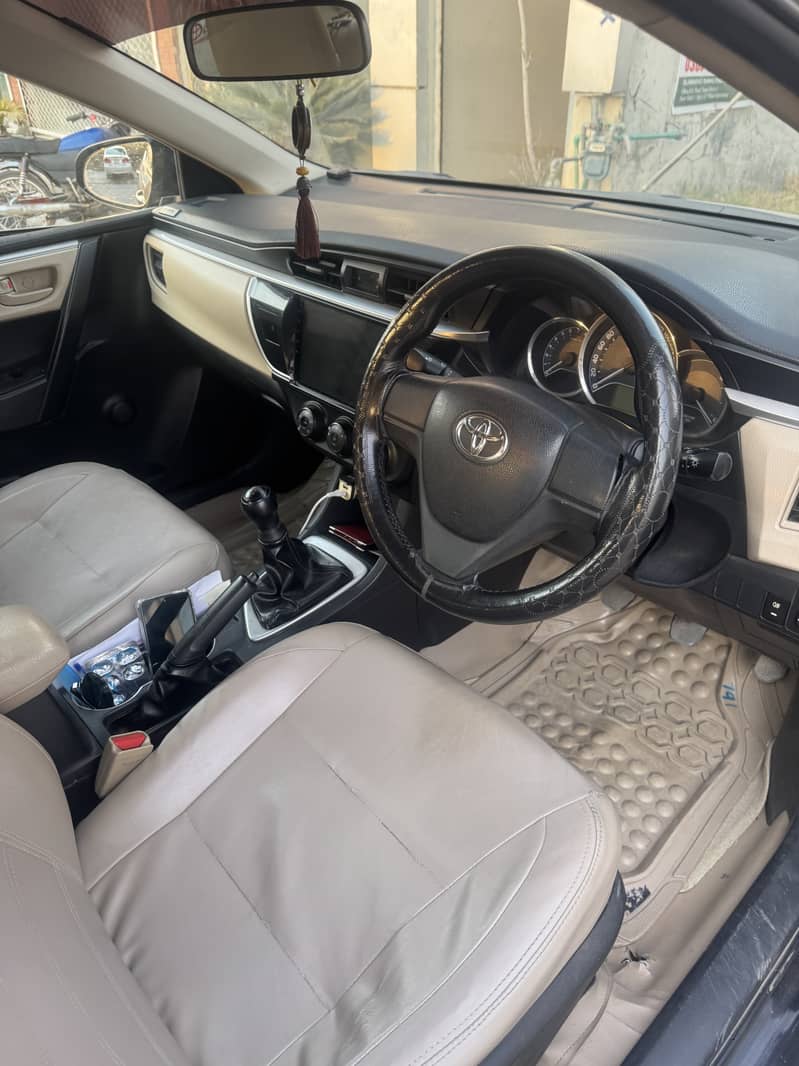 Toyota Corolla XLI 2017 3