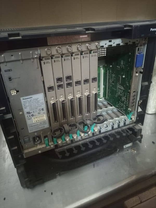 PABX VOIP PANASONIC TDA 200 IP HYBRID 8