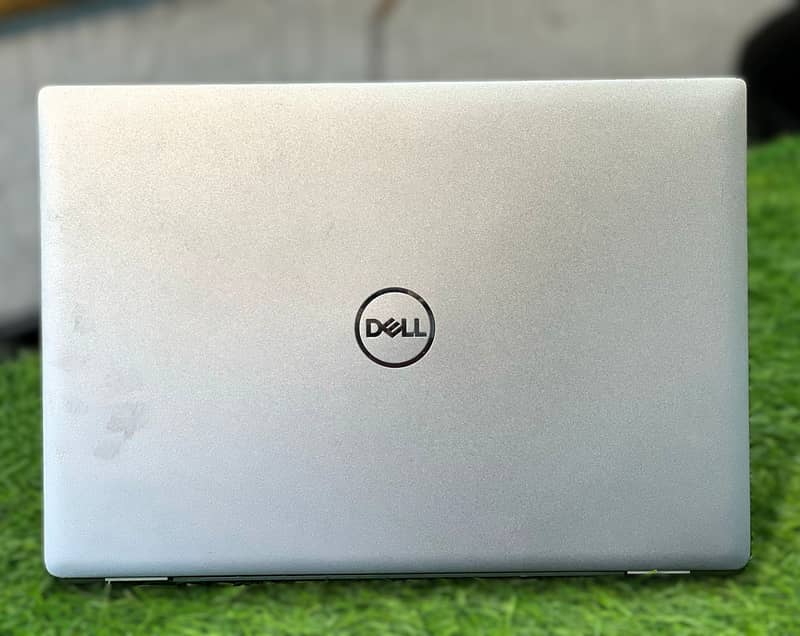 dell latitude 7440 Core i7 13Th Gen 32GB Ram 512GB SSD Touch 3