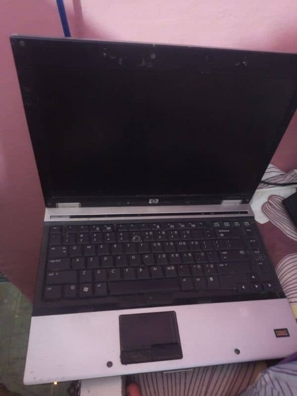 Laptop blkl ready h koi fald nh h 1