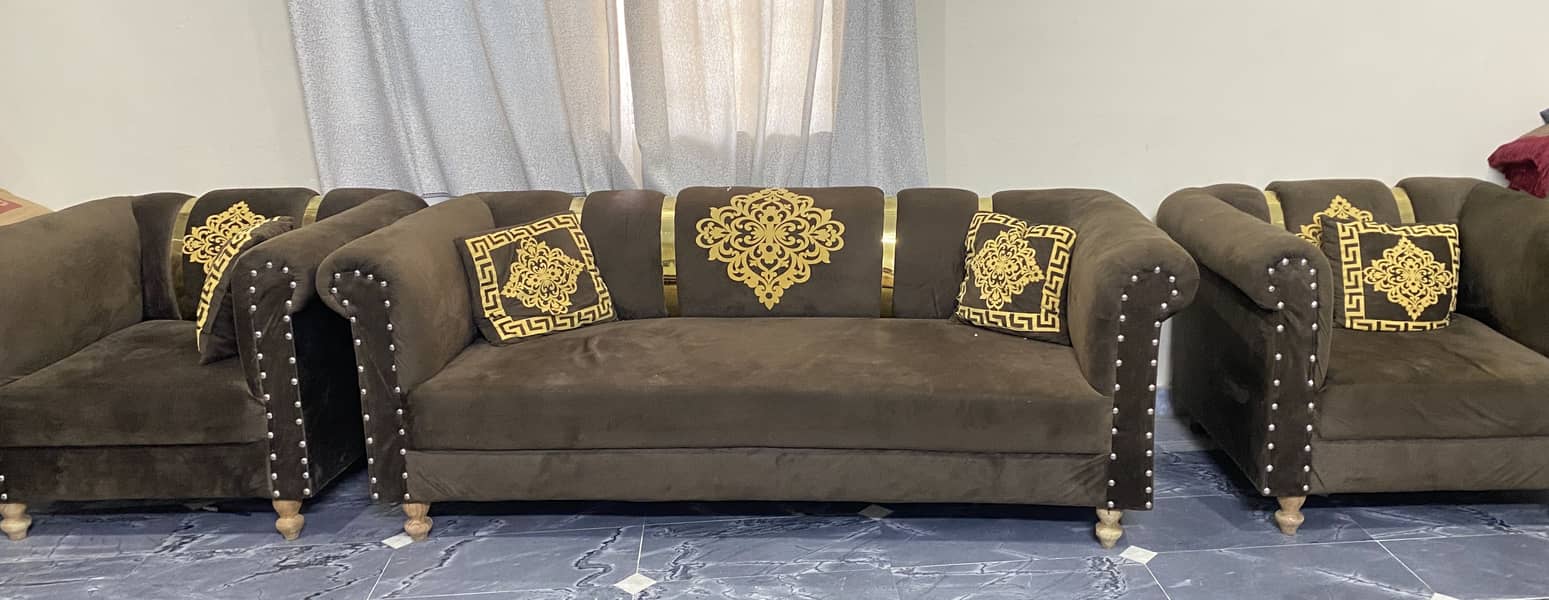 5 seater brown sofa set 0