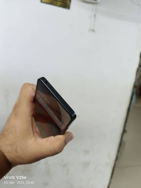 Infinix note30 8+8 256gb 45 w original charger 5