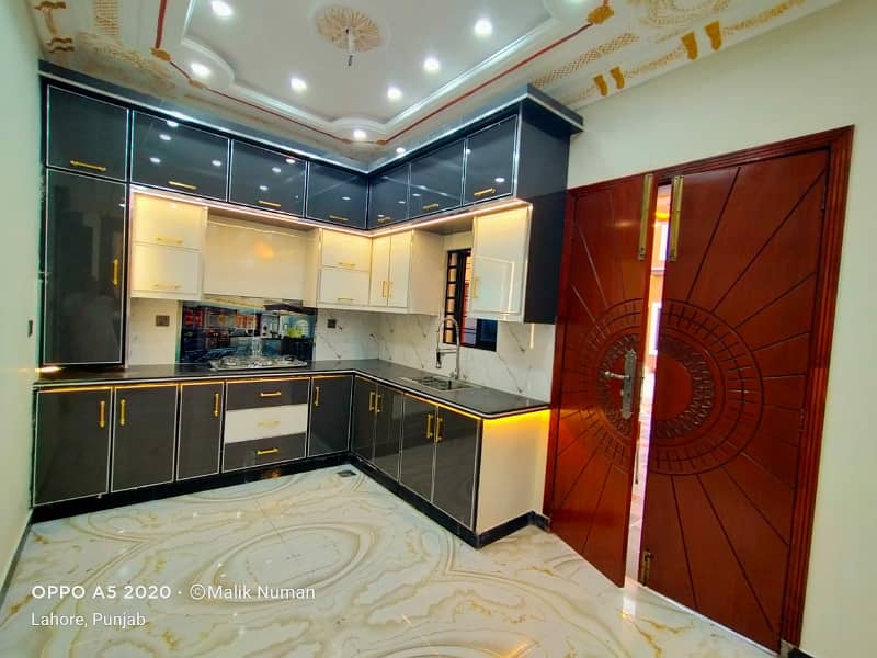 5 Marla brend new House Spanish For sale 9