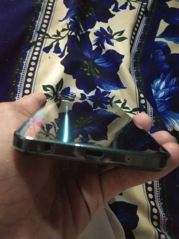 vivo y04 5