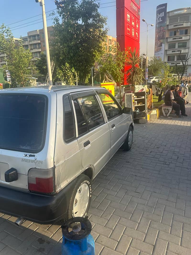 Suzuki Mehran VXR 2013 8