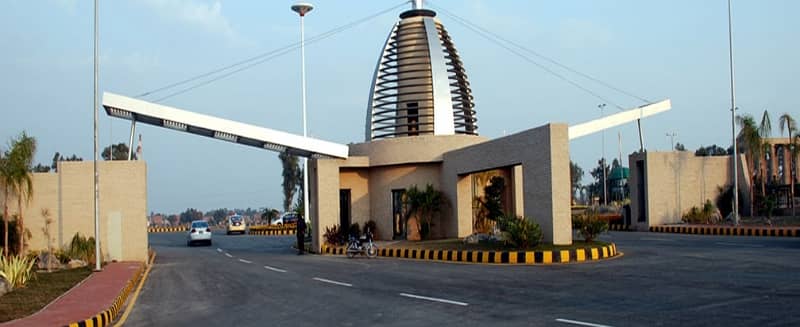 New Deal Alert! 1 Kanal Plot for Sale in Citi Housing Gujranwala Plot Details: - Location: Citi Housing Gujranwala - Development Status: Development On Ground Citi Housing Society, Gujranwala, Punjab 6