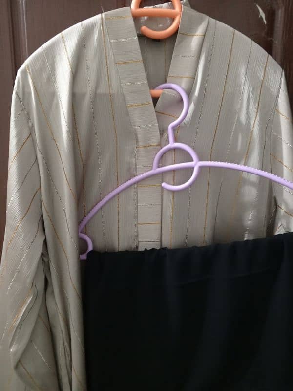 new abayas with scarf 0