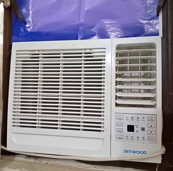 Skywood Japanese Window AC 0