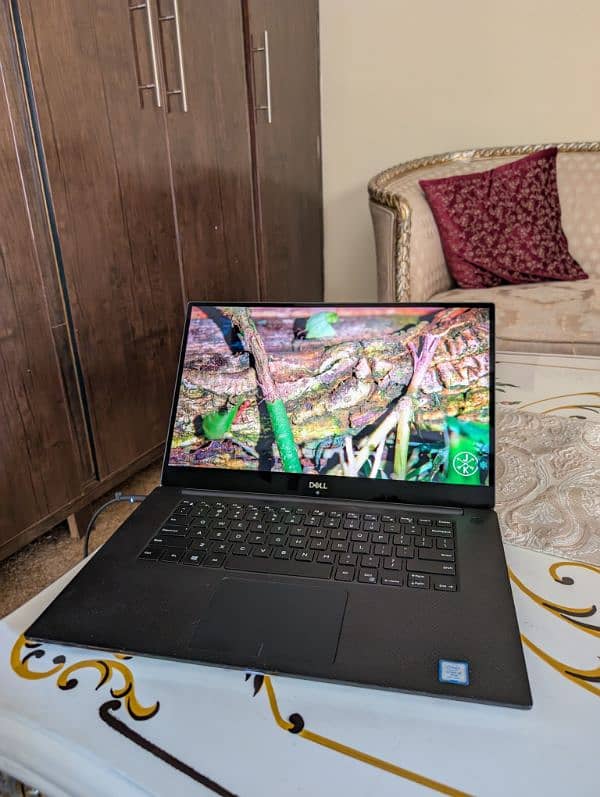 Dell XPS 5530 i7 4k Display 1