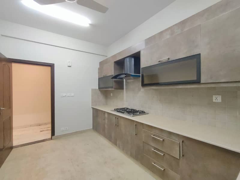 A Brand New Flat Of 12 Marla Available For Sale 2