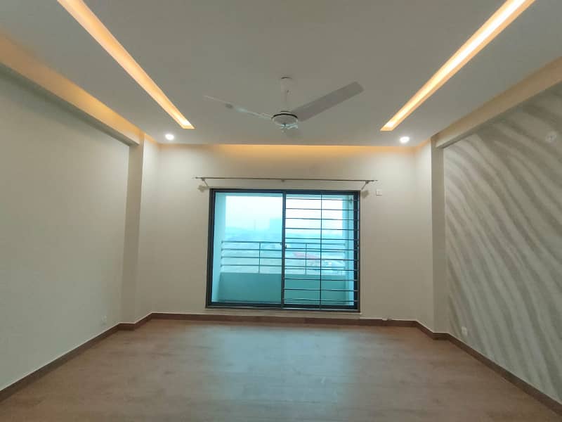 A Brand New Flat Of 12 Marla Available For Sale 5