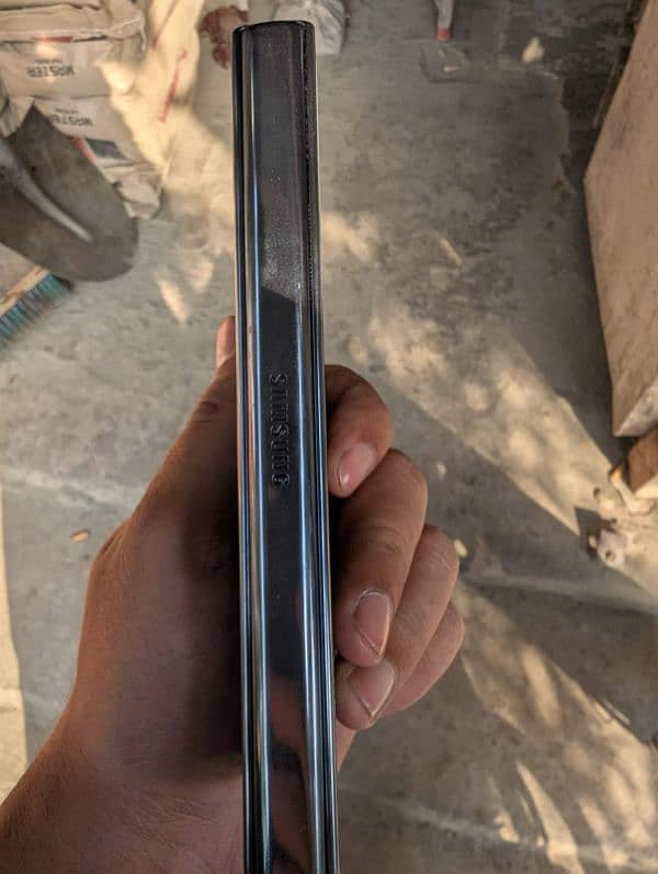 sumsung z fold 4 pta approved 256 gb 10/10 condition 3