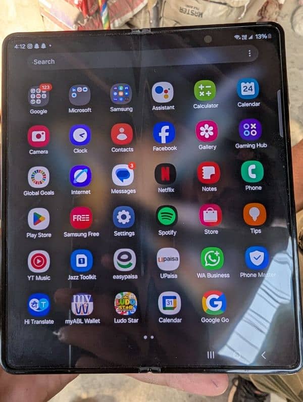 sumsung z fold 4 pta approved 256 gb 10/10 condition 6
