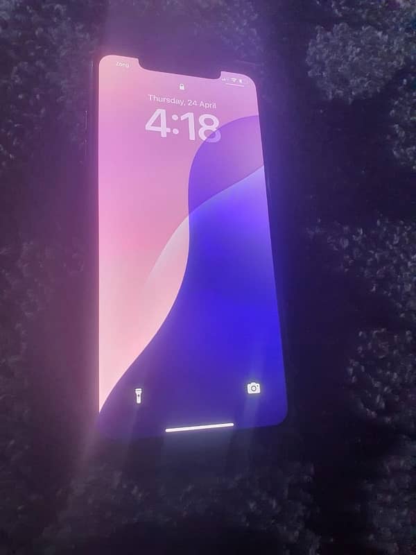 Iphone xs max 0
