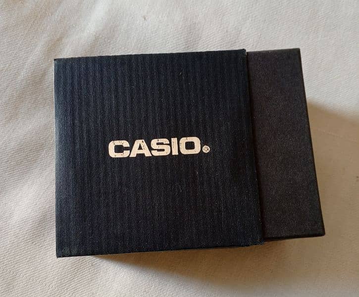 casio . solor power watch . cell dalny aur chabi deny ki zarorat ni. 2