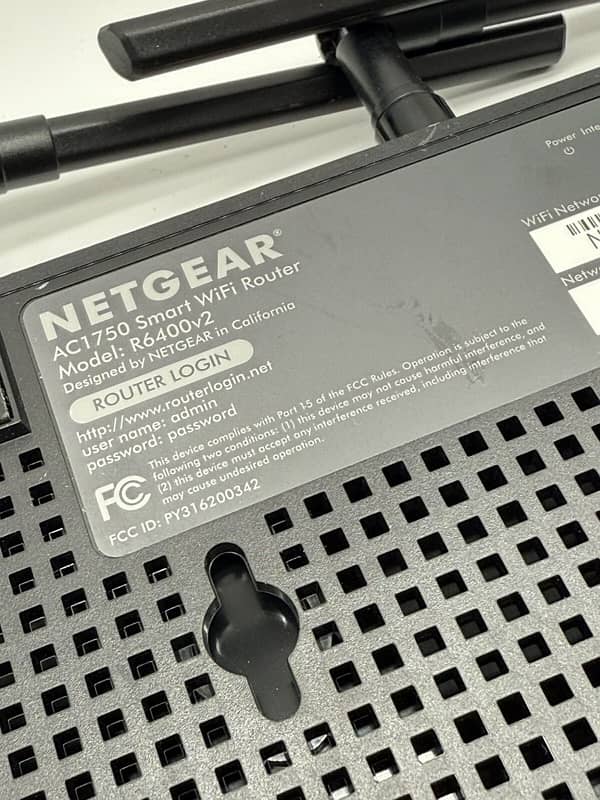 NETGEAR R6400 v2 AC1750 Dual Band 5g Router 4