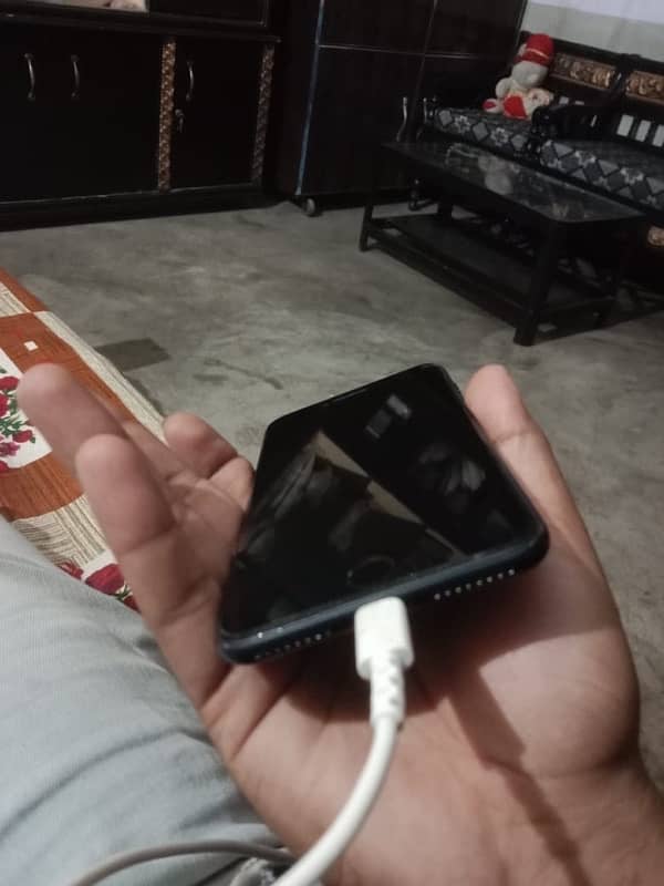 iphone 7plus 128 pta 4