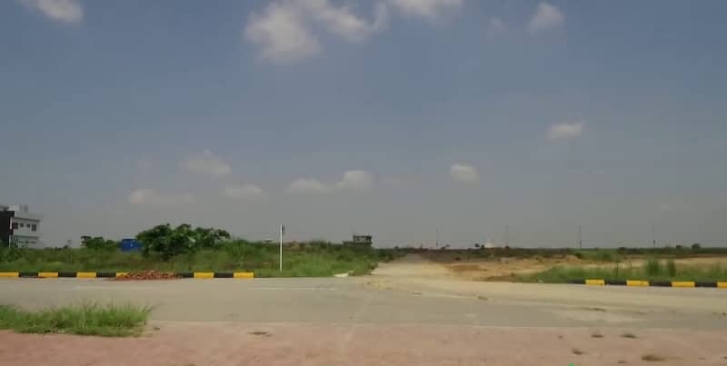 Stunning and affordable Prime Location Residential Plot available for sale in Mumtaz City 5