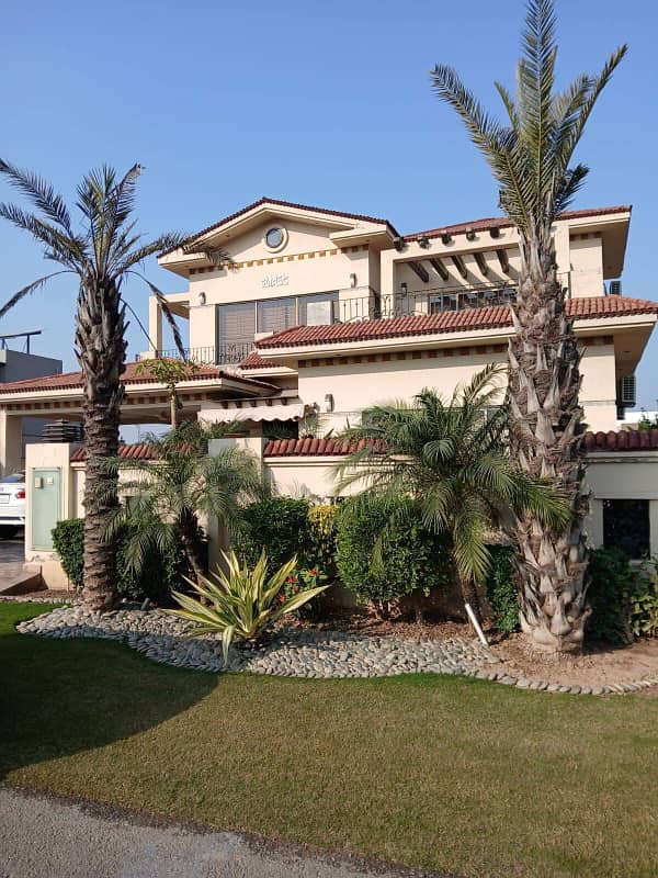 DHA Phase 6, Block K, 01 Kanal, 05 Bed, Slightly Used Fully Furnished Luxurious House Available For Sale. 1