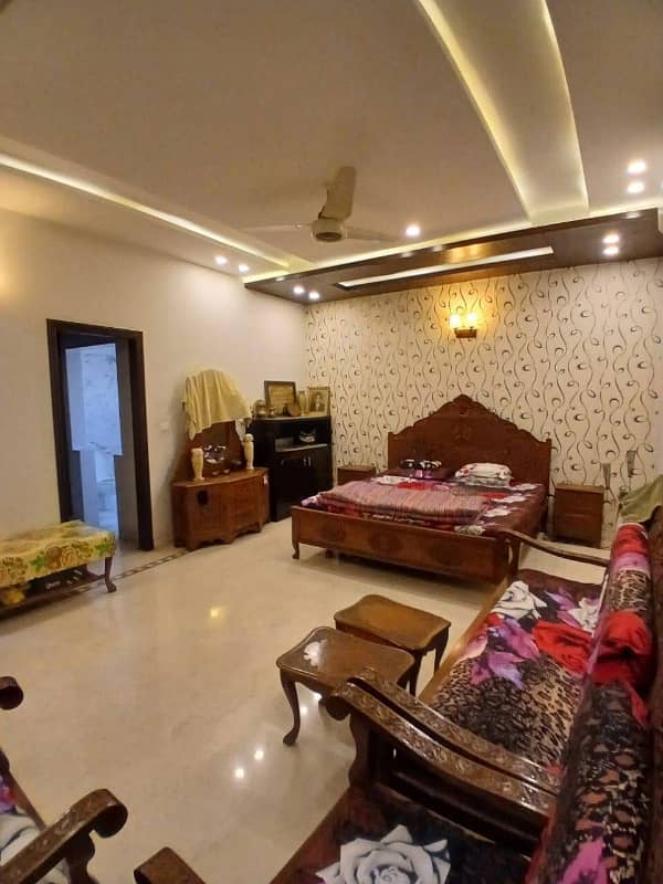 DHA Phase 6, Block K, 01 Kanal, 05 Bed, Slightly Used Fully Furnished Luxurious House Available For Sale. 7