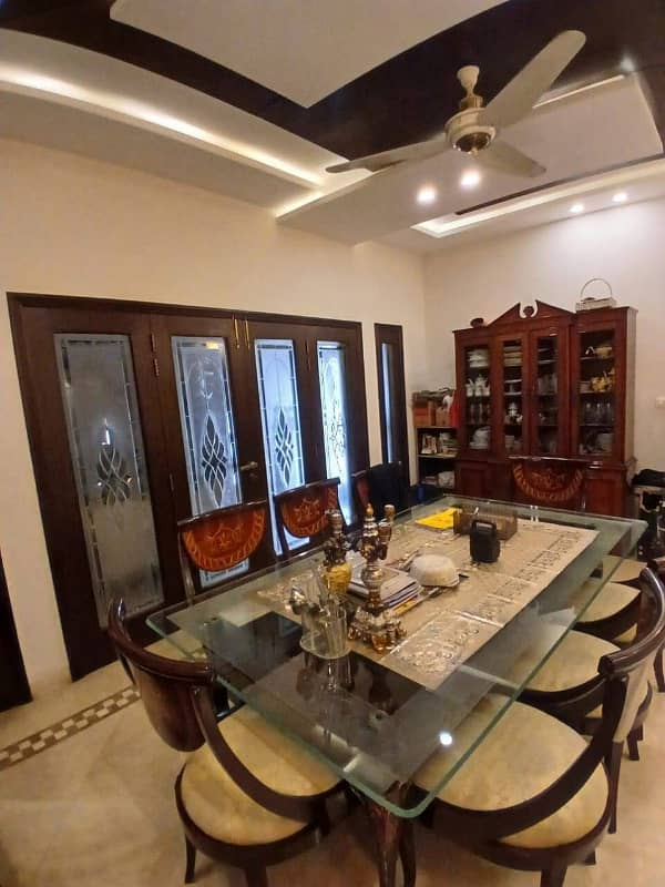 DHA Phase 6, Block K, 01 Kanal, 05 Bed, Slightly Used Fully Furnished Luxurious House Available For Sale. 8
