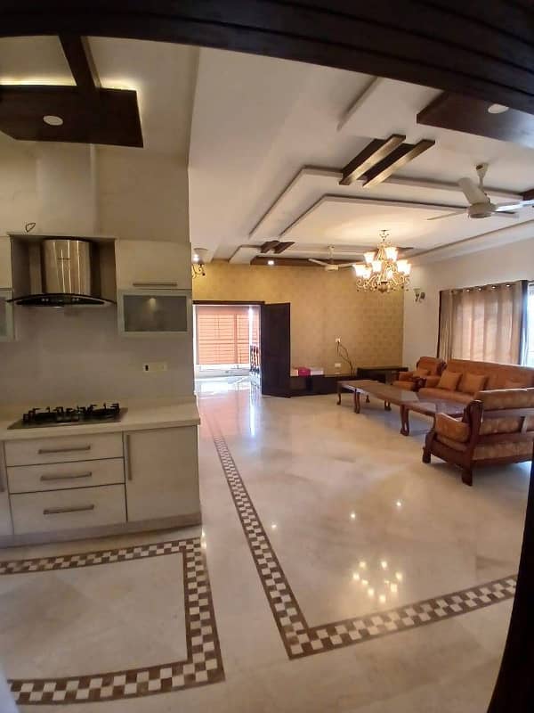 DHA Phase 6, Block K, 01 Kanal, 05 Bed, Slightly Used Fully Furnished Luxurious House Available For Sale. 18