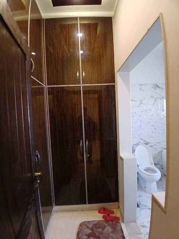 DHA Phase 6, Block K, 01 Kanal, 05 Bed, Slightly Used Fully Furnished Luxurious House Available For Sale. 20
