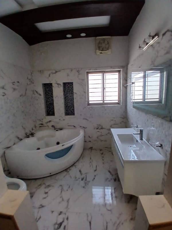 DHA Phase 6, Block K, 01 Kanal, 05 Bed, Slightly Used Fully Furnished Luxurious House Available For Sale. 21
