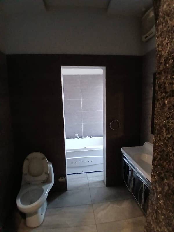 DHA Phase 6, Block K, 01 Kanal, 05 Bed, Slightly Used Fully Furnished Luxurious House Available For Sale. 26