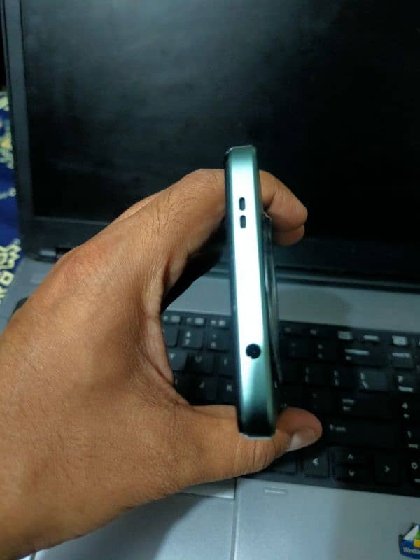 Redmi A3 4