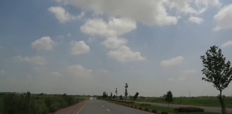 Prime Location Residential Plot For sale In Mumtaz City 11